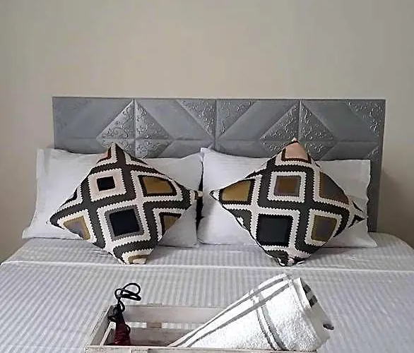 Myspace 81newport, Rwm&naia Airport 4* 마닐라